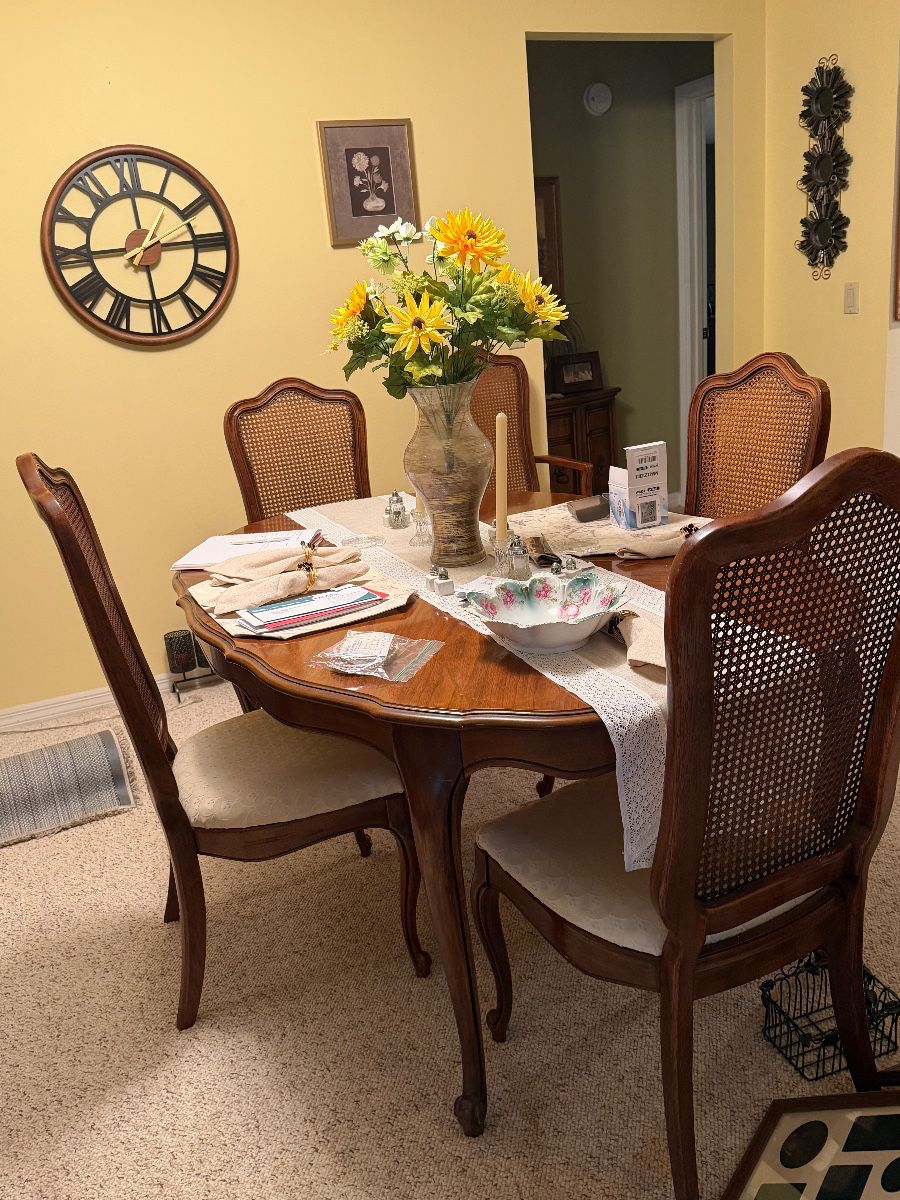 More Splendid Estate Sale