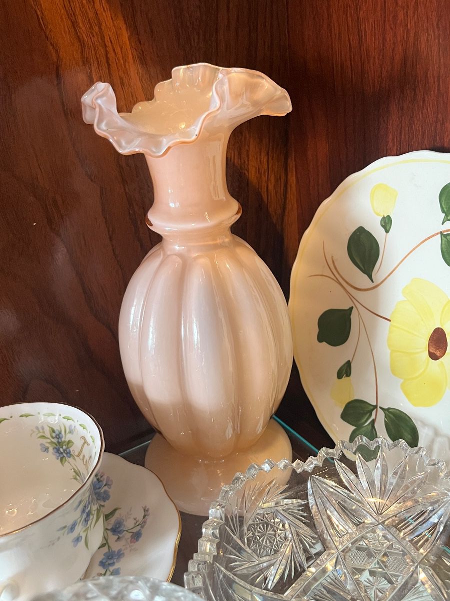 Victorian Art Glass Vase with Ruffled Rim