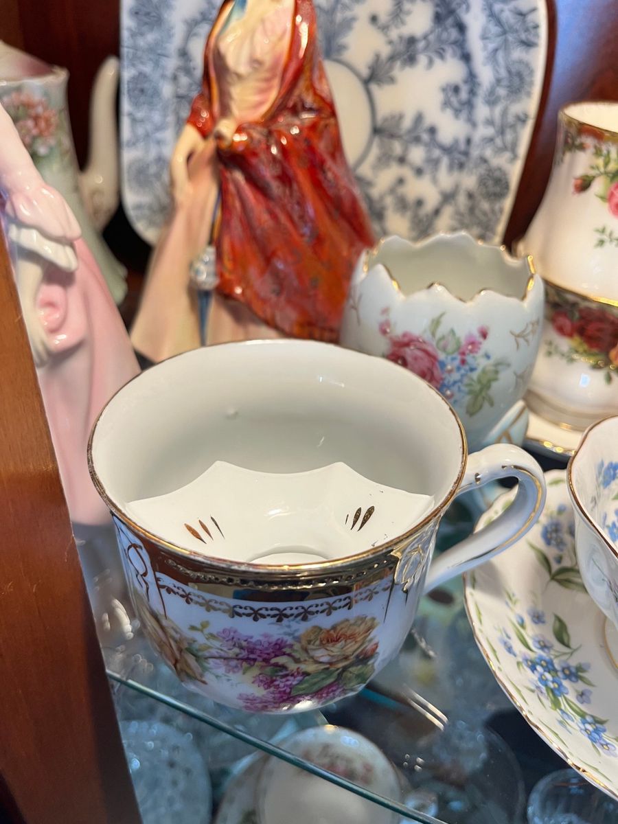 Antique Floral Gilt Porcelain Shaving Mug