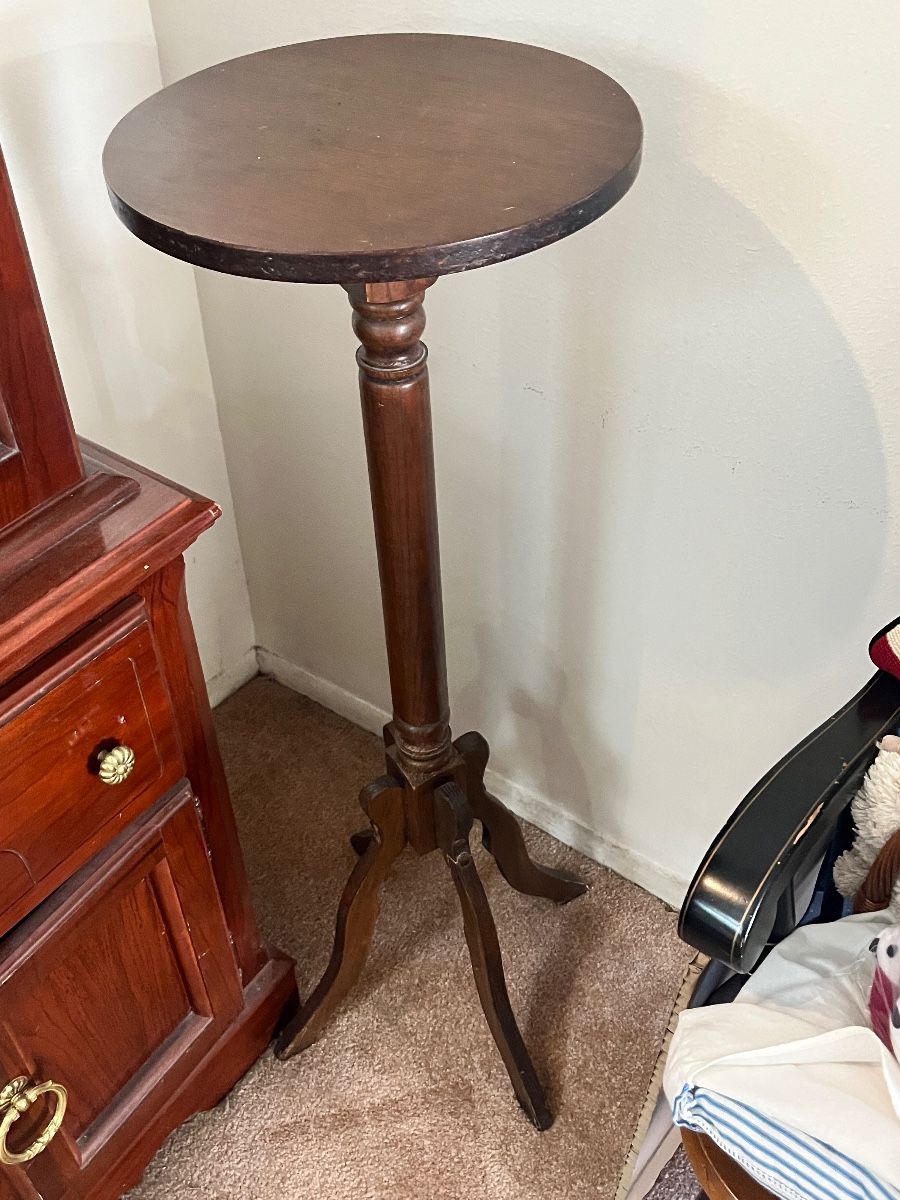 Vintage Pedestal Accent Table
