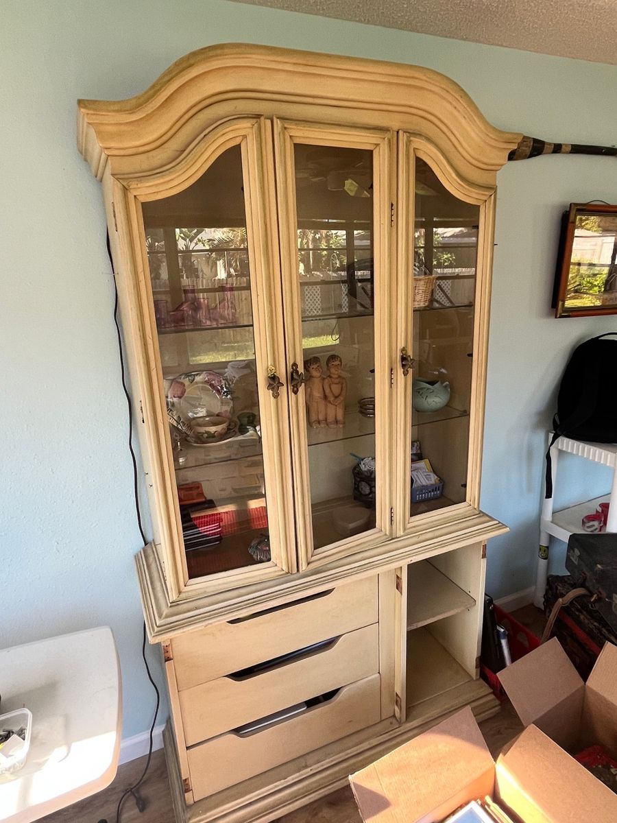 Vintage Display Cabinet Hutch