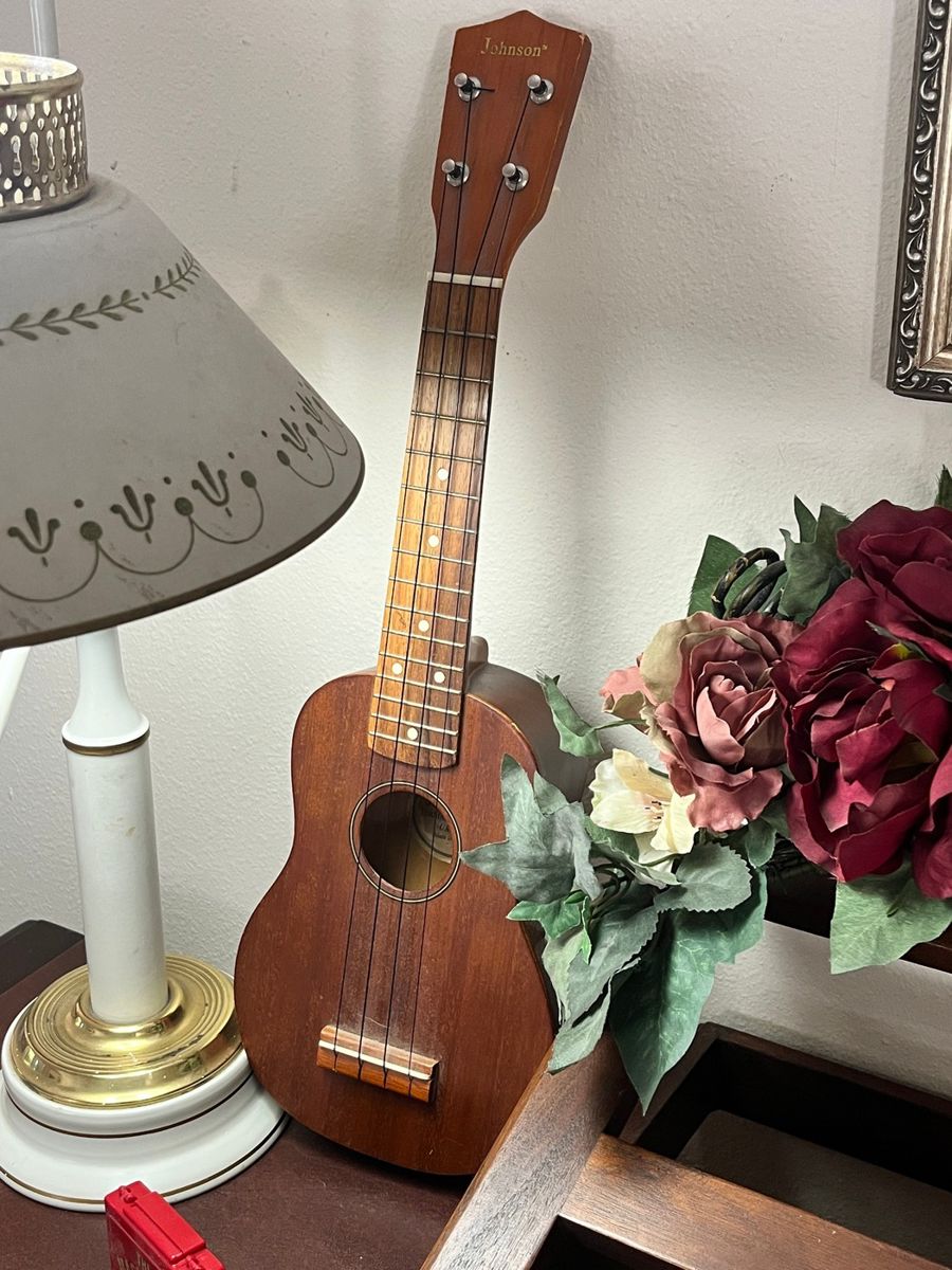 Johnson Soprano Ukulele