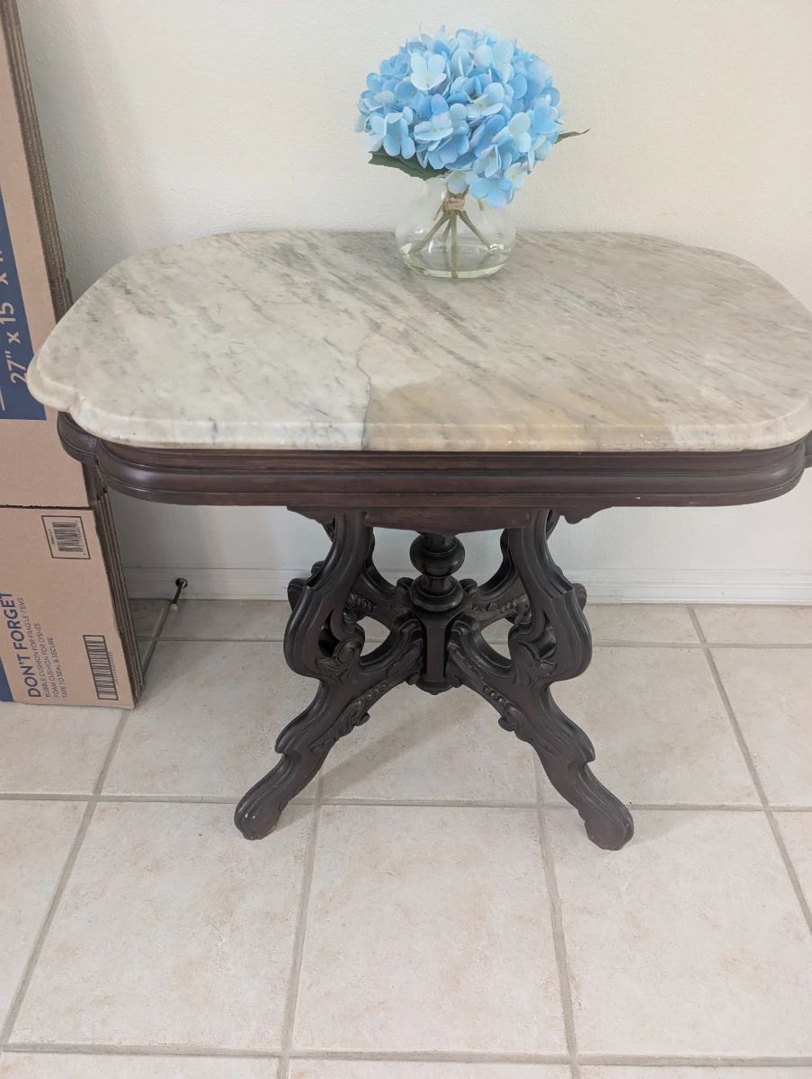 My 2nd Time Around presents a lovely Sarasota home