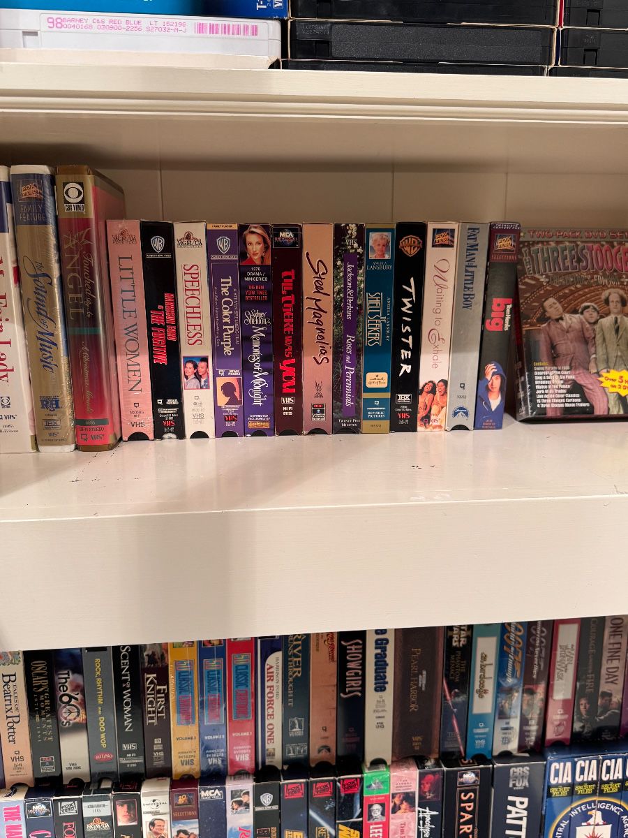 Suntree beauty, retired and relocating with Keep Your Crown On Estate Sales