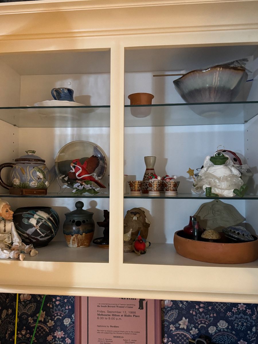 Suntree beauty, retired and relocating with Keep Your Crown On Estate Sales