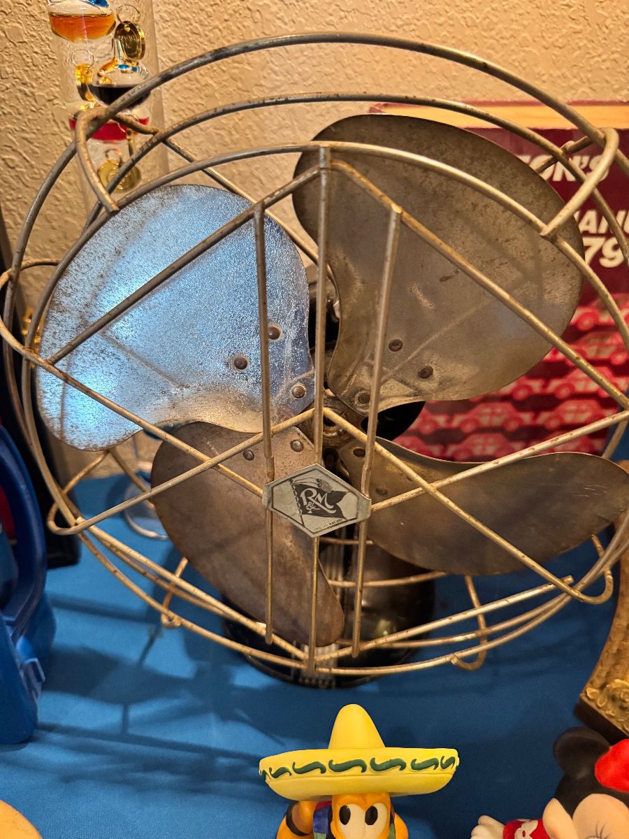 Burleson 2-Day Estate Sale – Disney Collectibles, Vintage Finds, Tools & More!