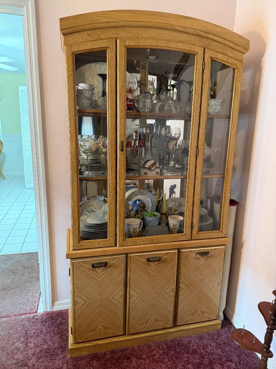 BJ Brock Sandpiper Estate Sale