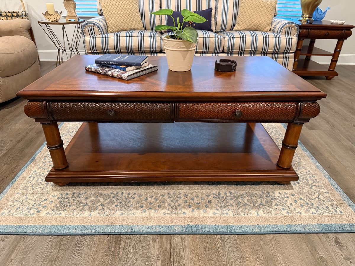 STUNNING Spanish Fort Estate Sale at estate sale in Spanish Fort, AL