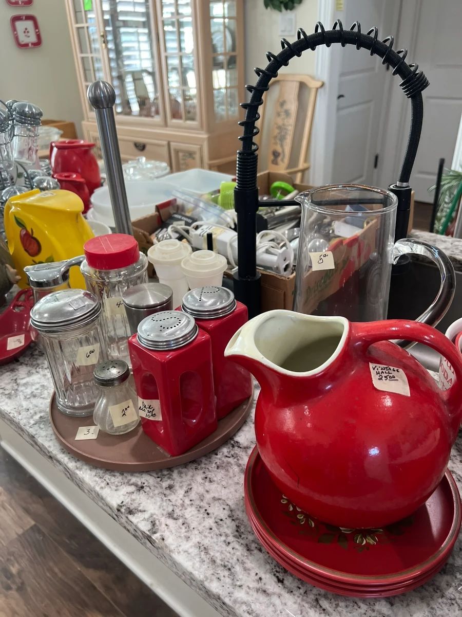Items on offer in Pottsboro, TX — Estate/Moving Sale by The Porch Collection