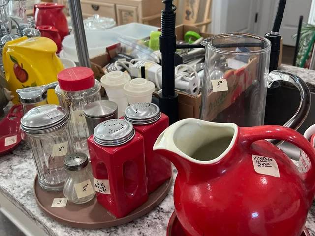 Items on offer in Pottsboro, TX — Estate/Moving Sale by The Porch Collection