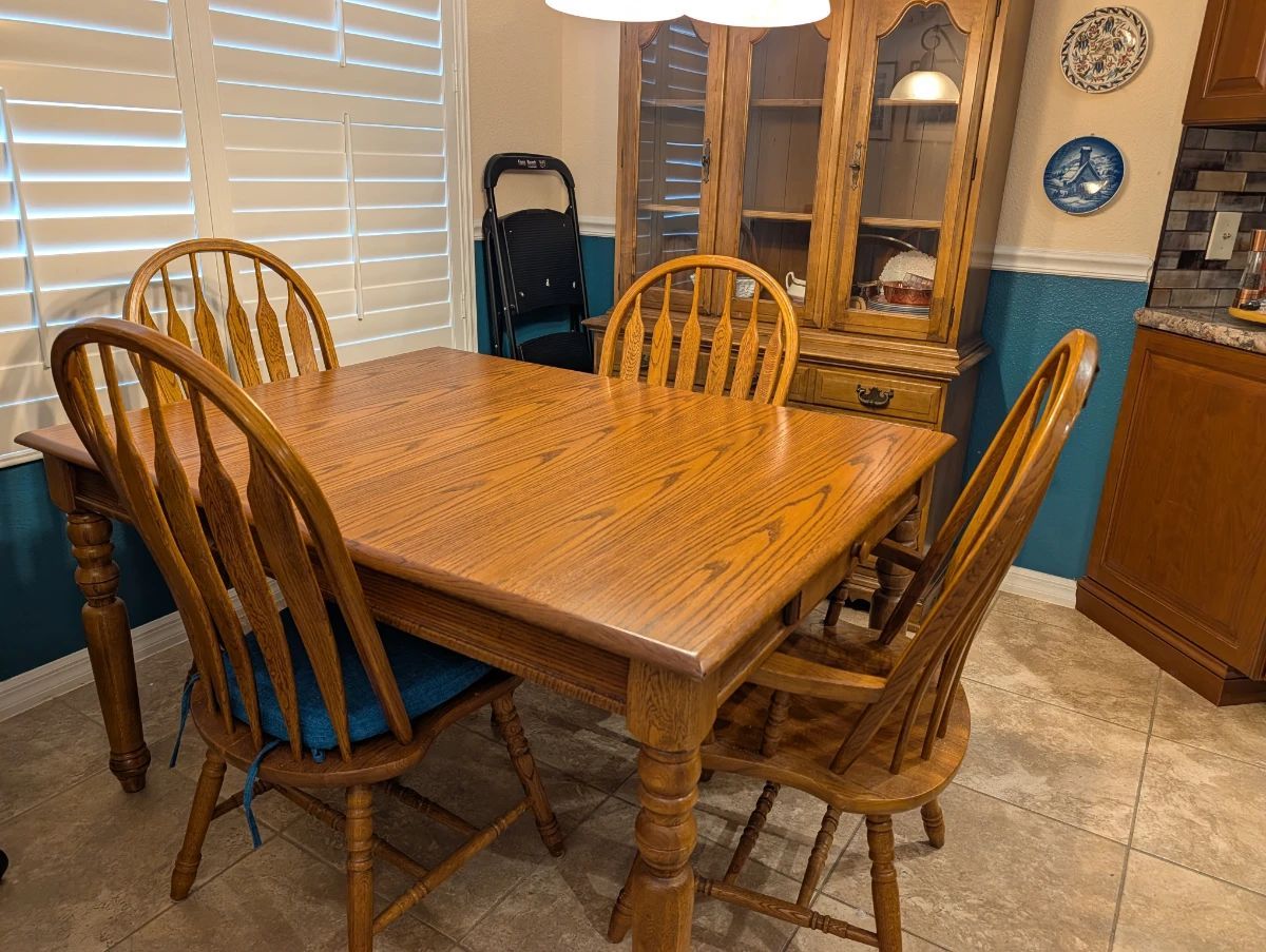 Items on offer in The Villages, FL — TCM Two Day Sale - Village of Hadley