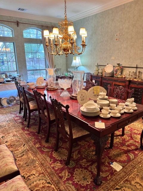 Items on offer in Arlington, TX — By Urban Potluck: Massive Arlington Estate Sale