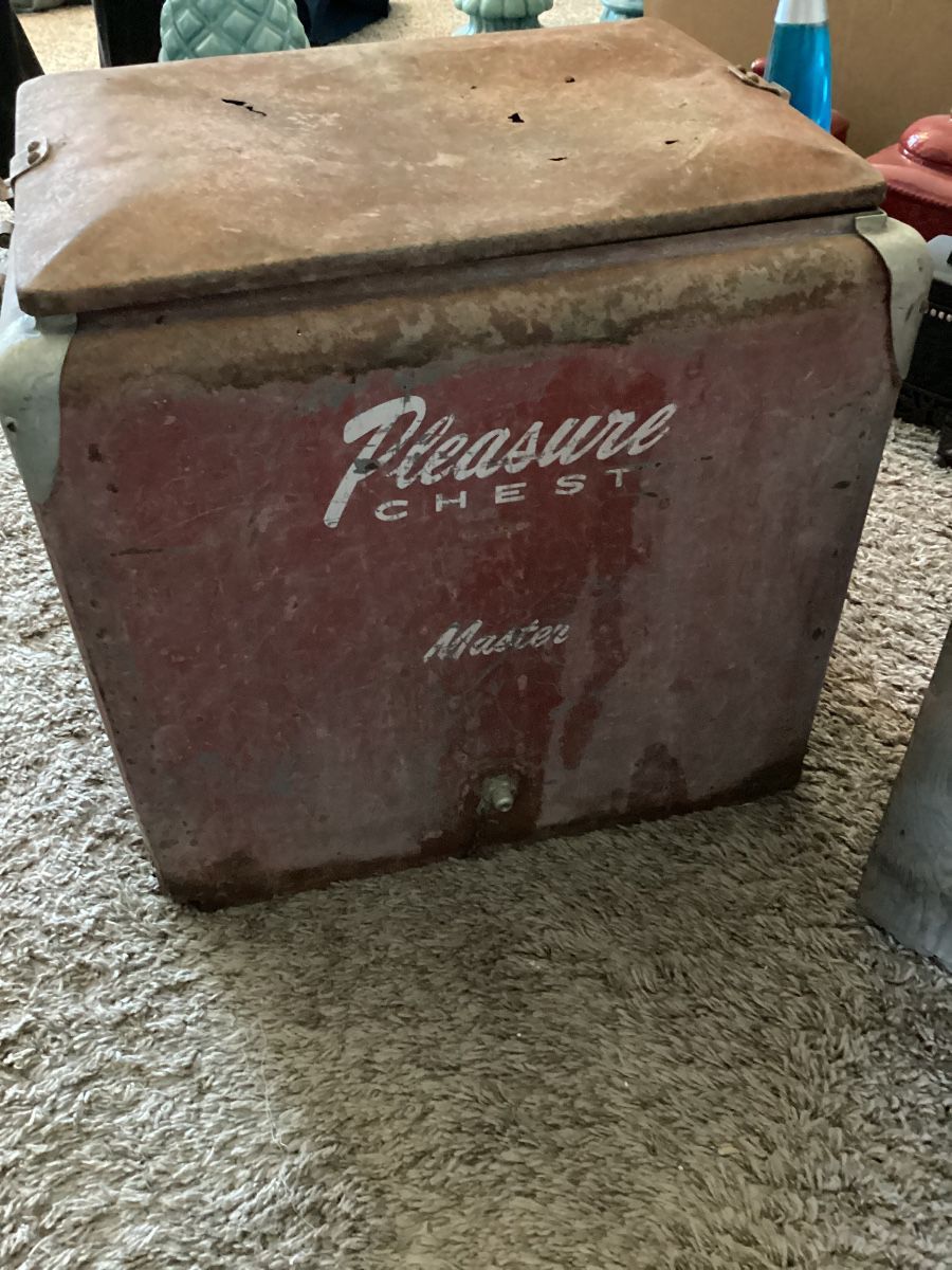 Items on offer in Rockwall, TX — Another Man’s Treasure-ROCKWALL BLOWOUT
