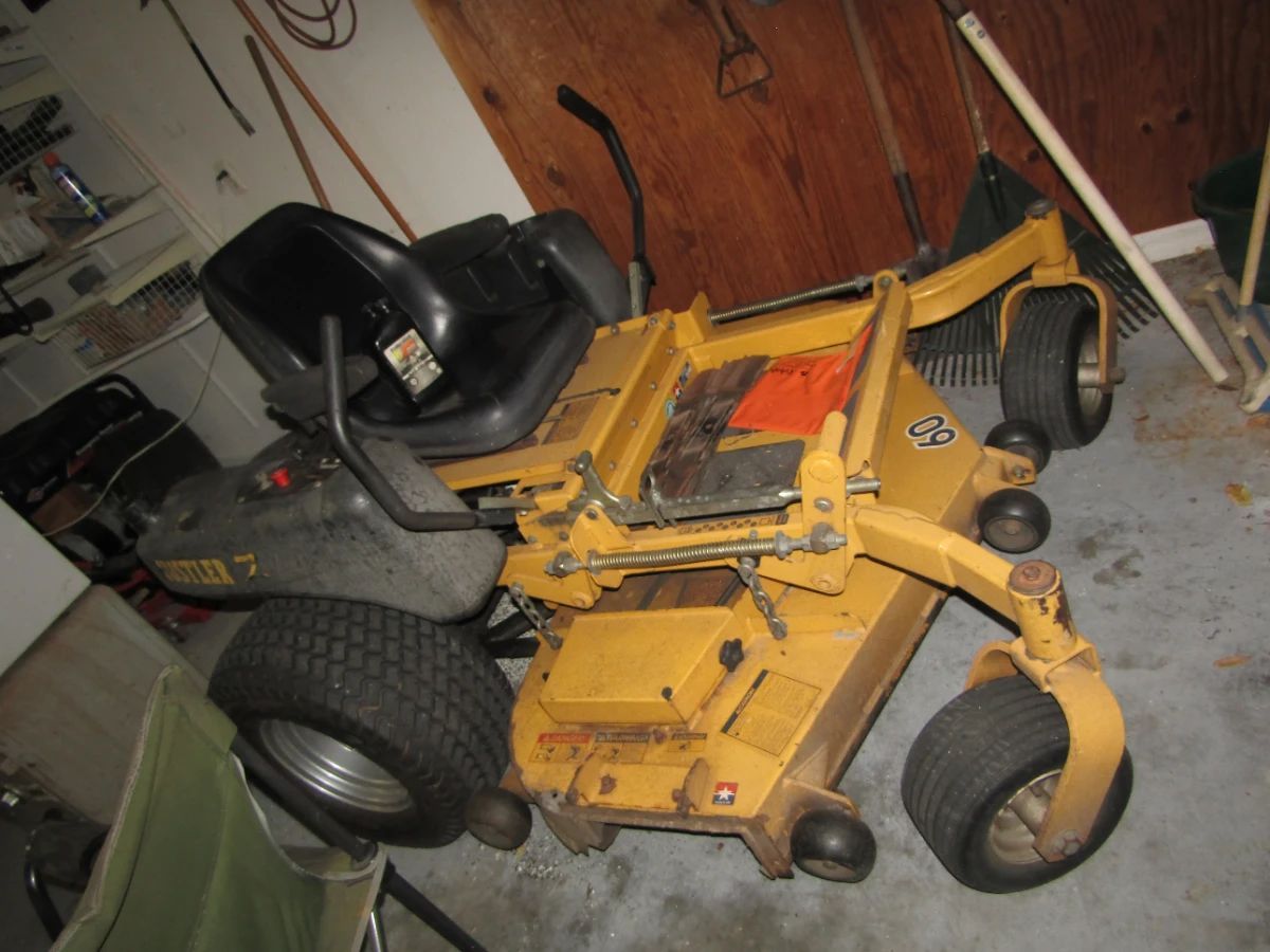 Items on offer in Vero Beach, FL — En Garde or Touche? Large Knife Collection, Antiques, Locksmith Gear, Zero Turn Mower, Tools & More