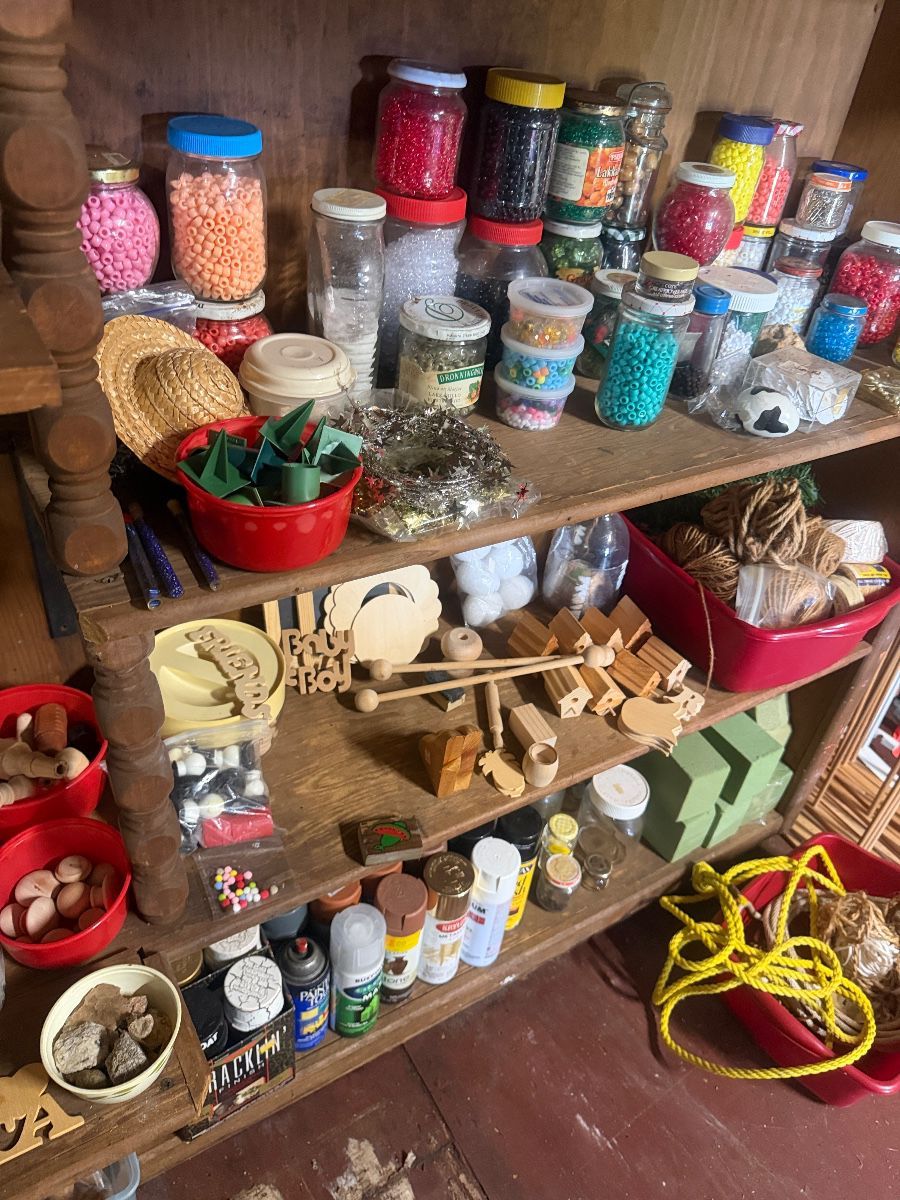 Items on offer in Plant City, FL — V Patton Plant City Hoarder Home with Everything you can think of MCM, Collectible Liquidation