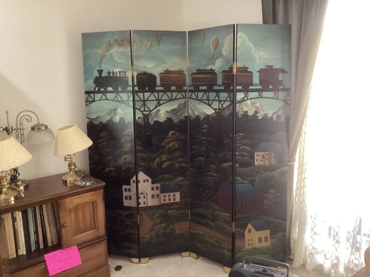 Items on offer in Coral Springs, FL — Coral Springs Estate Sale