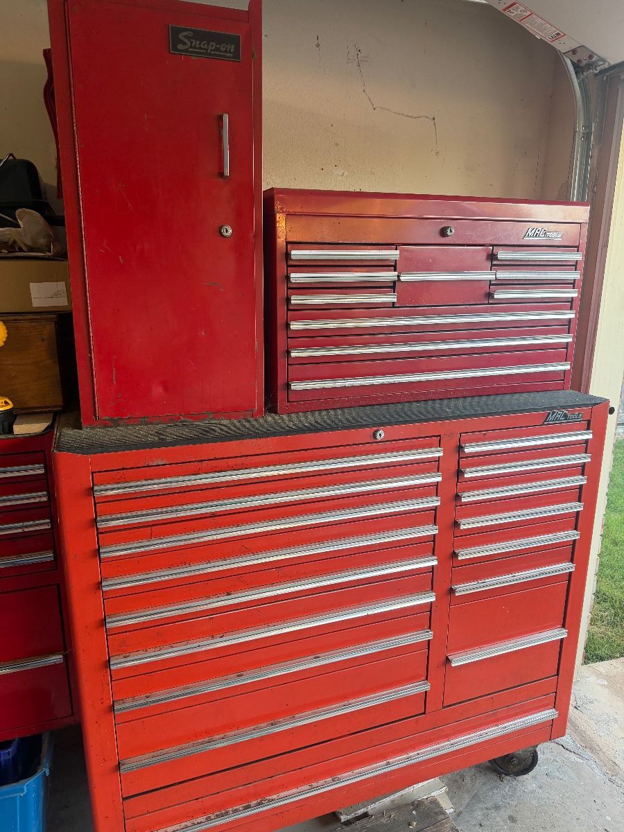 Items on offer in Sachse, TX — MASSIVE ESTATE SALE +PRESTIGIOUS HOME PACKED ++ 1000'S OF TOOLS! HOME ALSO WILL BE LISTED FOR SALE!