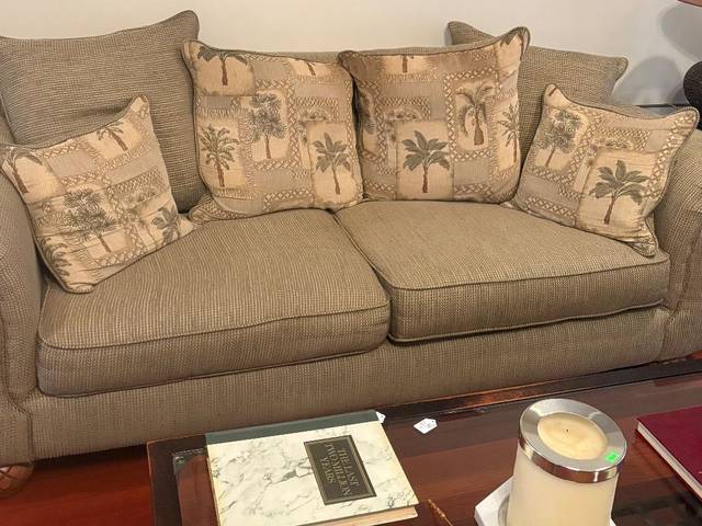 Items on offer in Brunswick, GA — Oak Grove Island Beauty