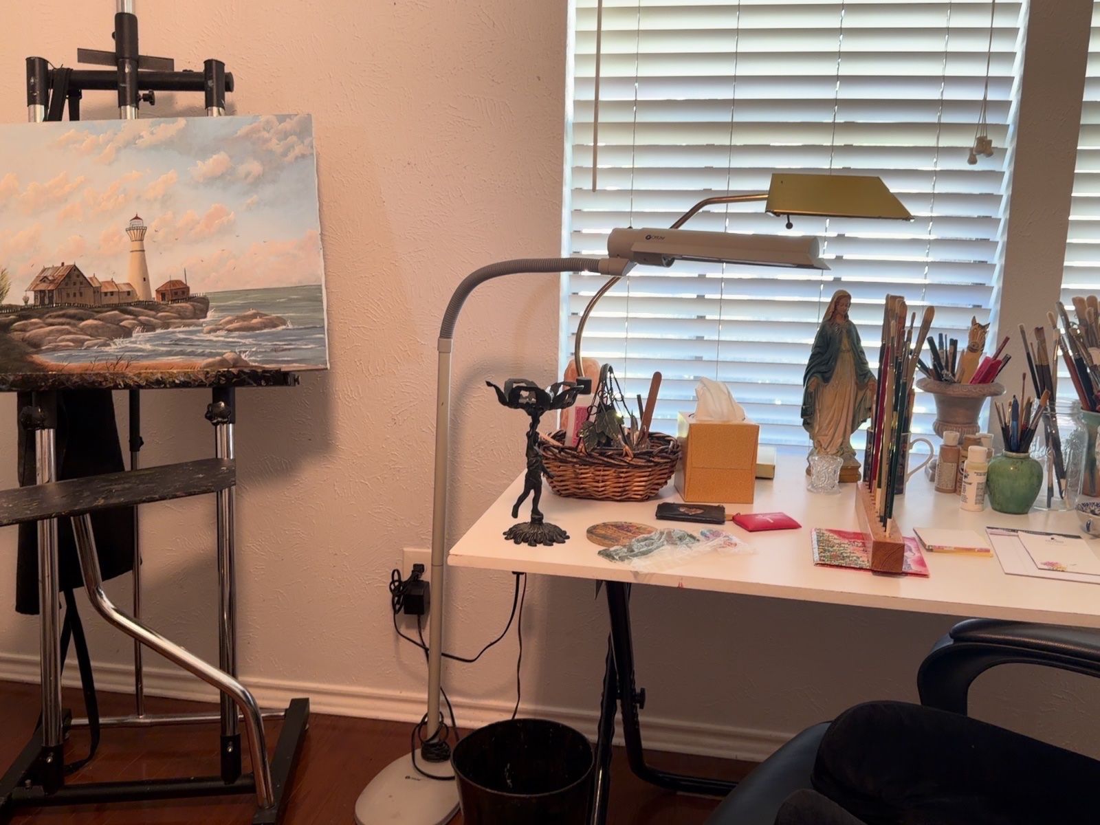 Items on offer in Arlington, TX — Estate Sale 3415 Archway 