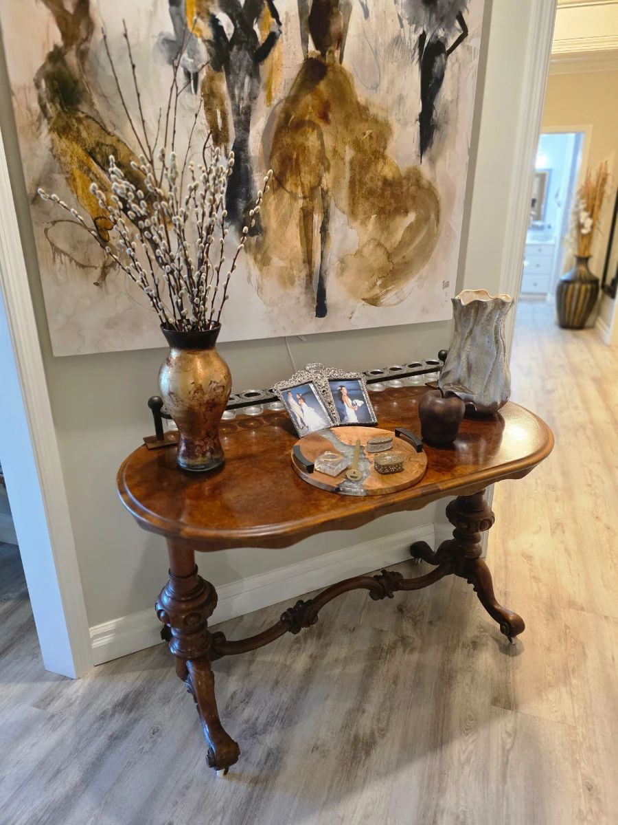 Items on offer in Ponte Vedra Beach, FL — China Cat: Estate Sale in Ponte Vedra Beach (See Description to schedule)