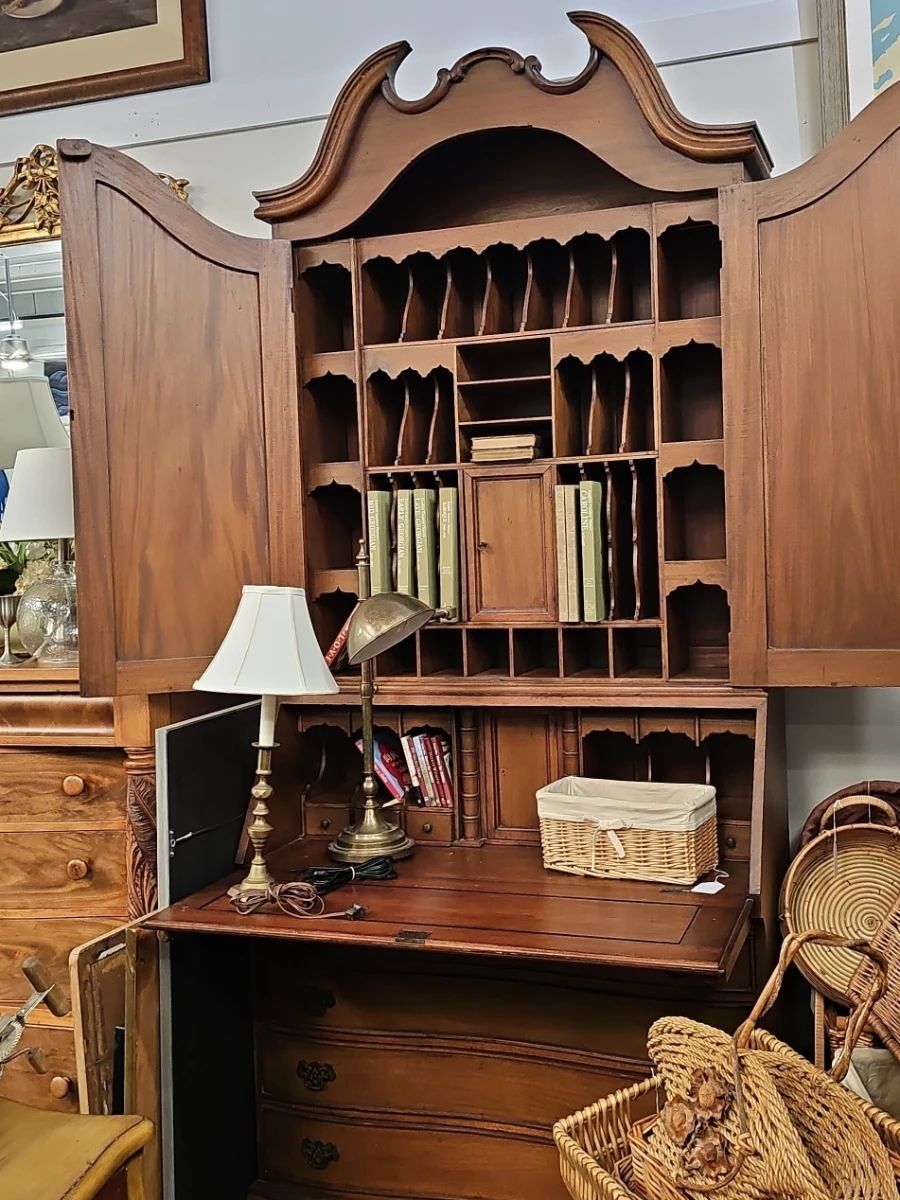 Items on offer in Vero Beach, FL — Studio 1924 Fall Celebration Sale: 50% off!