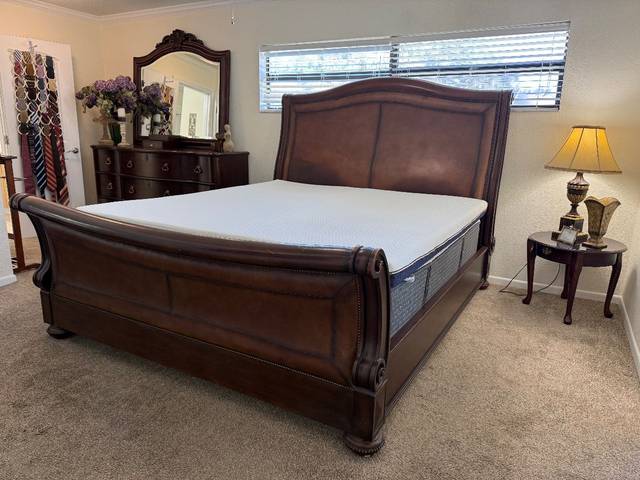 Items on offer in Valrico, FL — Valrico 2 Day Estate Sale Hosted By Fresh Start Estate Liquidators Tools, Electronics, American Girl