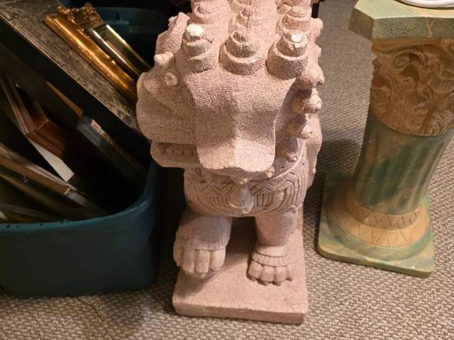 Items on offer in Winter Haven, FL — Estate sales of central Florida