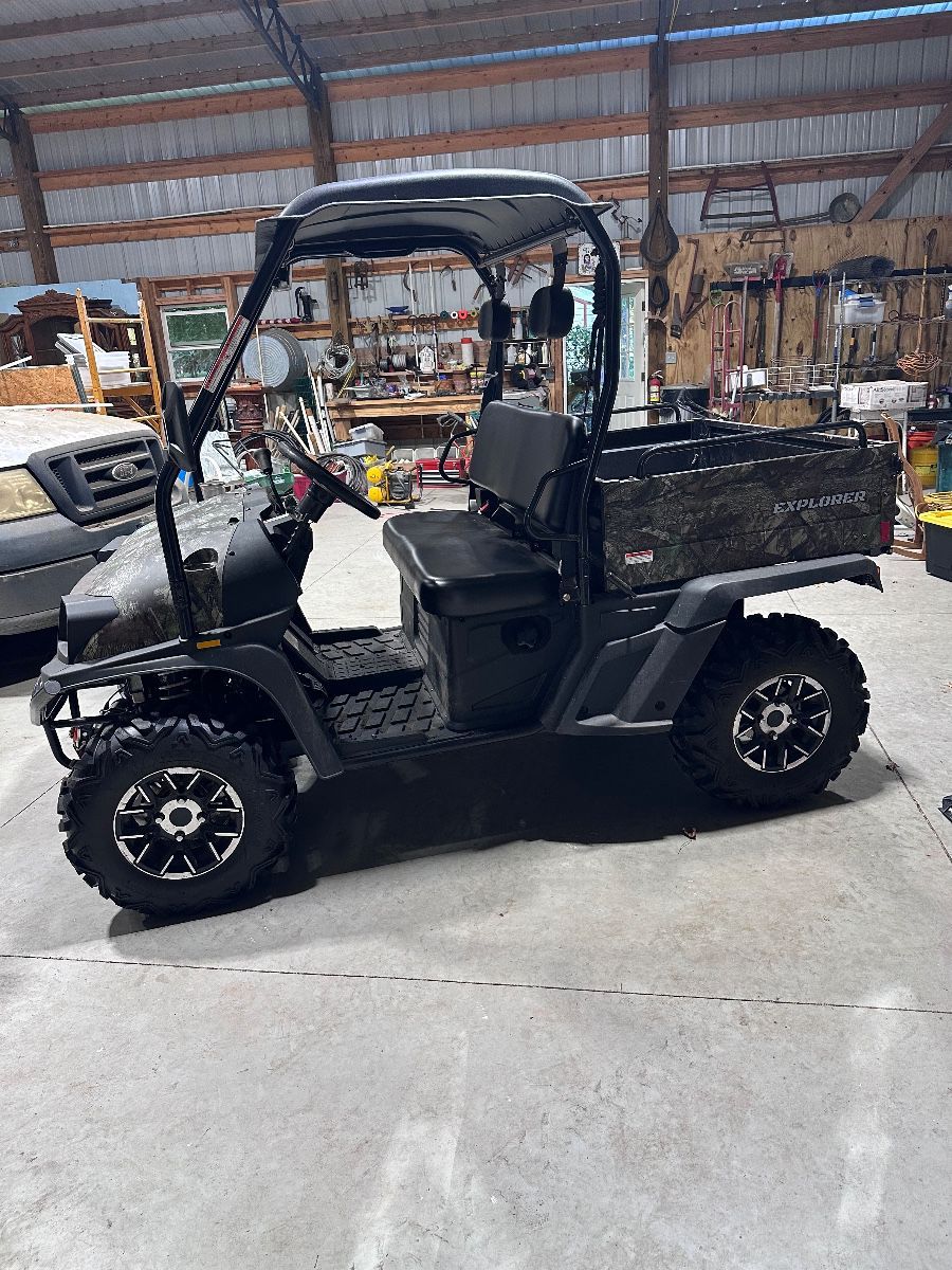 Items on offer in De Leon Springs, FL — Mega-Estate Sale in Deleon Springs