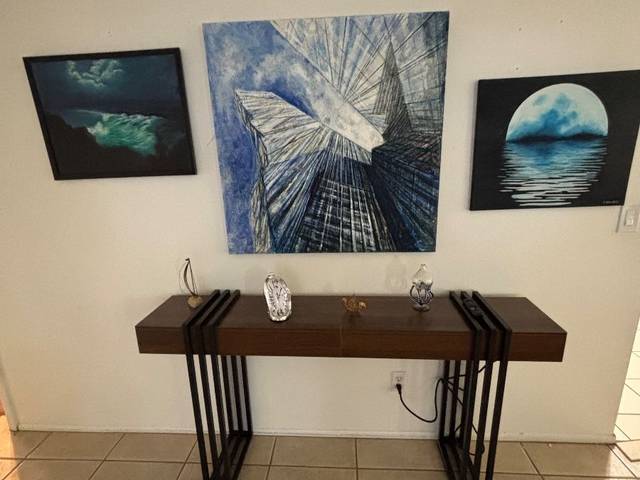 Items on offer in Pinellas Park, FL — Estate Sale Pinellas Park
