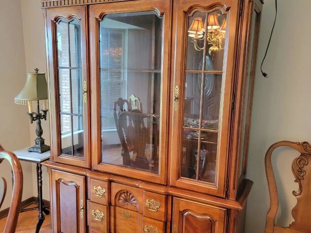 Items on offer in Lynn Haven, FL — Estate Sale