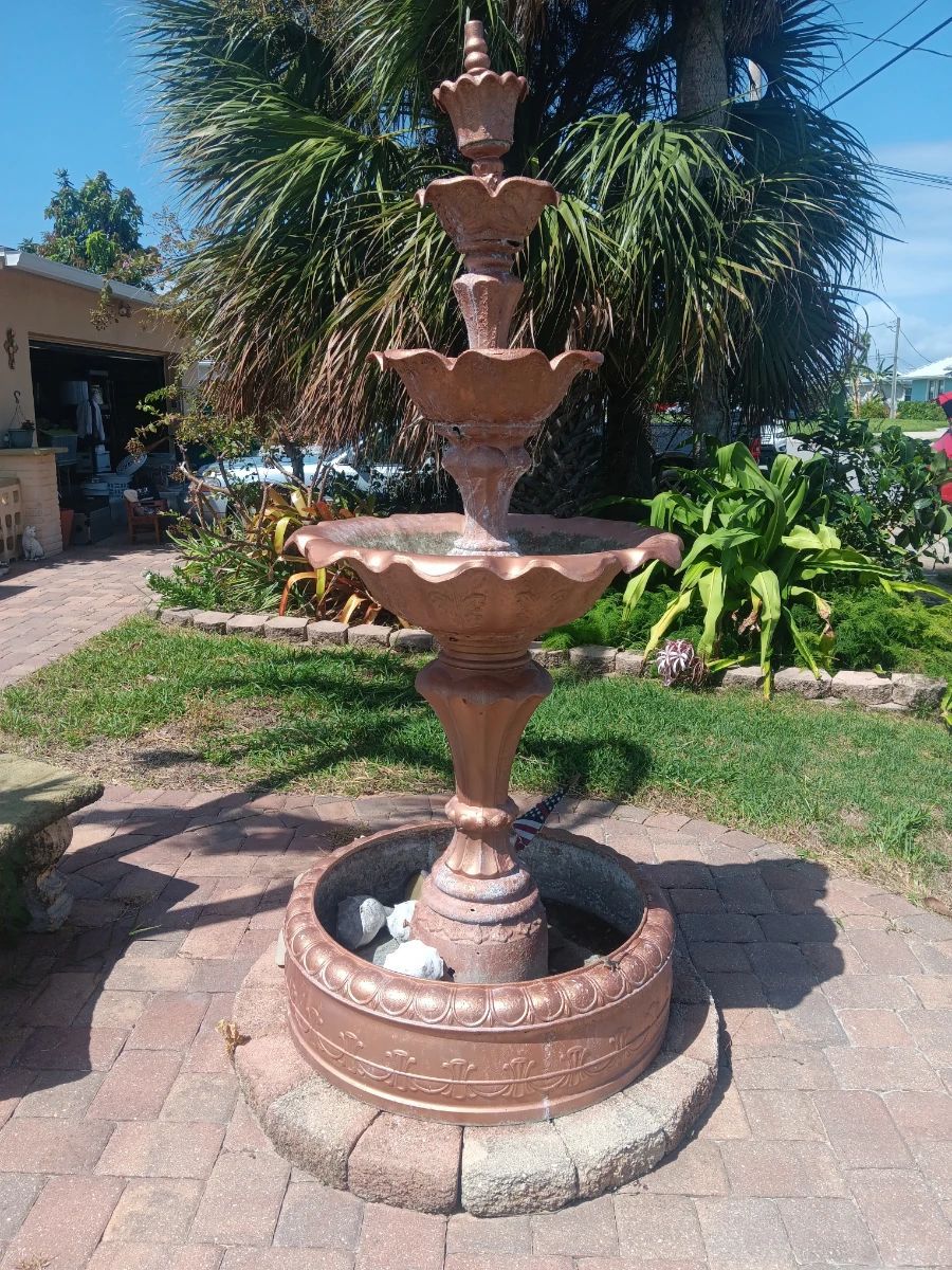 Items on offer in Satellite Beach, FL — Part 1 - Packed Home Tons of great stuff. Read Discription details.