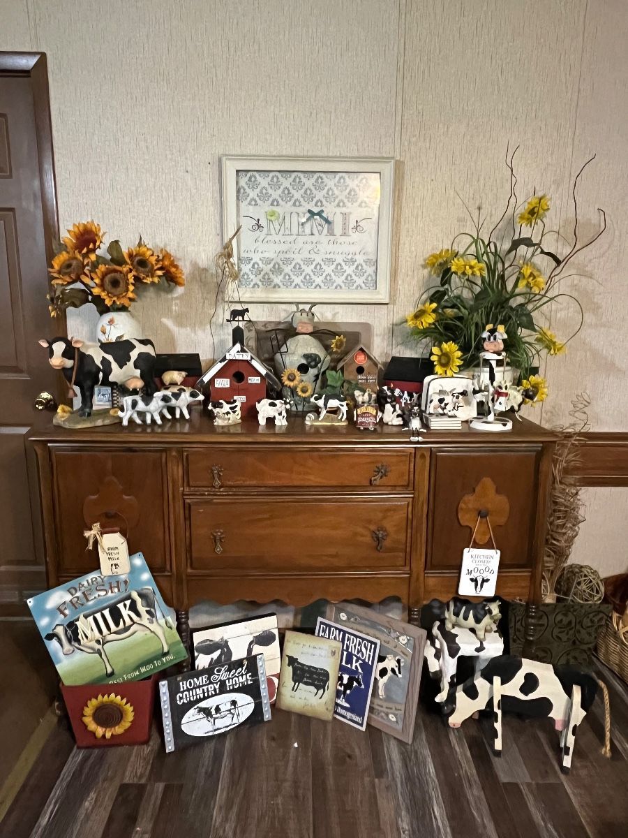 Items on offer in Valley Mills, TX — Massingill Estate Sale
