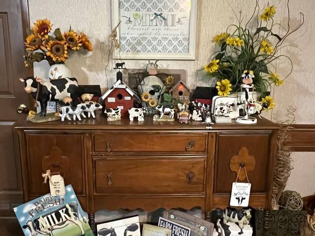 Items on offer in Valley Mills, TX — Massingill Estate Sale