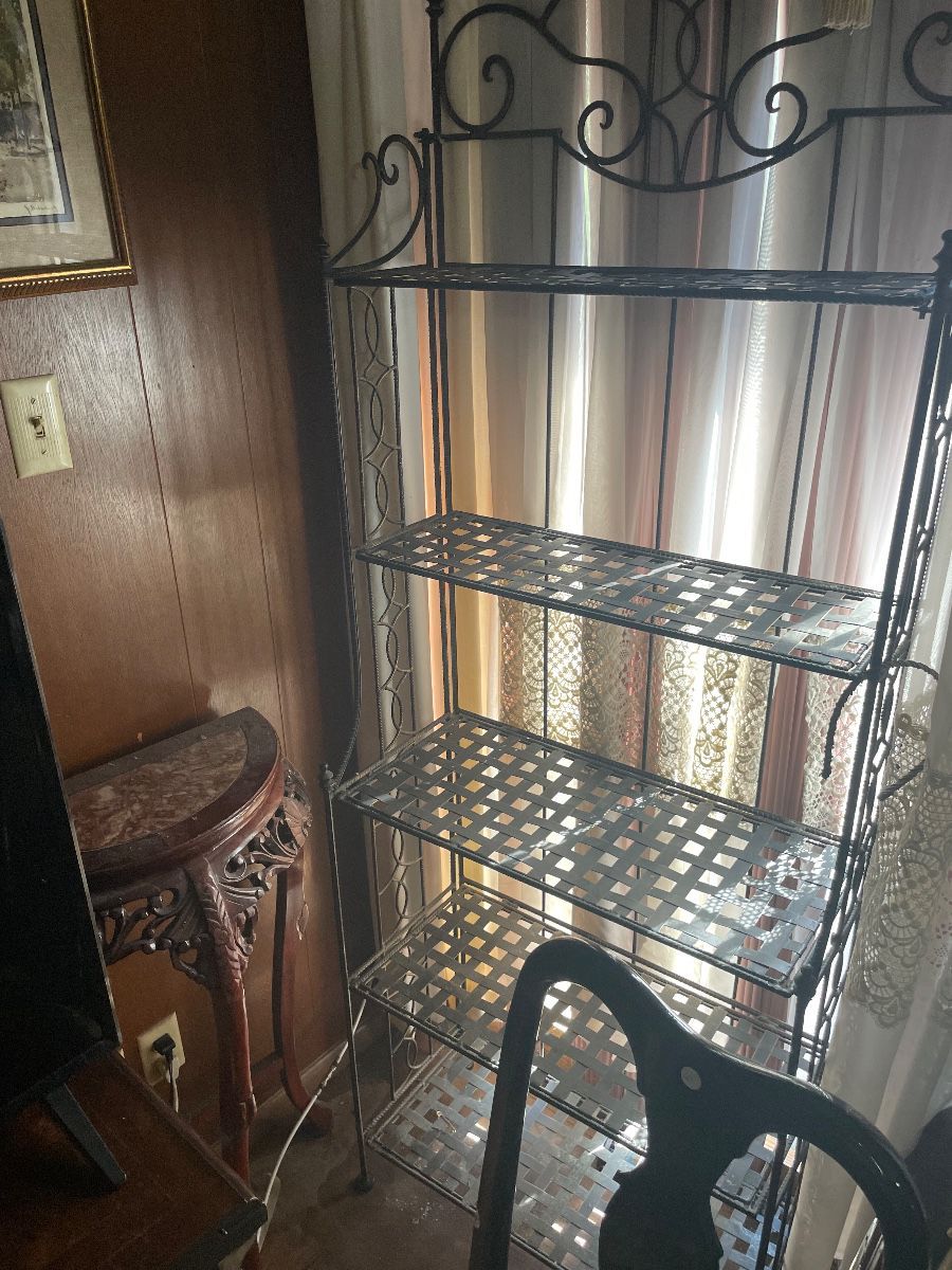 Items on offer in Dallas, TX — Great Vintage finds