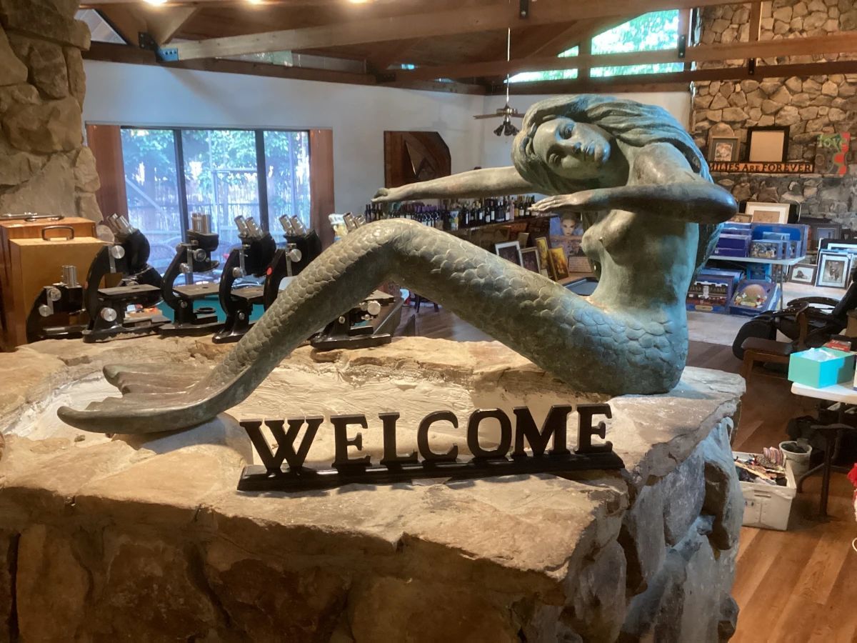 Items on offer in Plantation, FL — Plantation Estate Sale