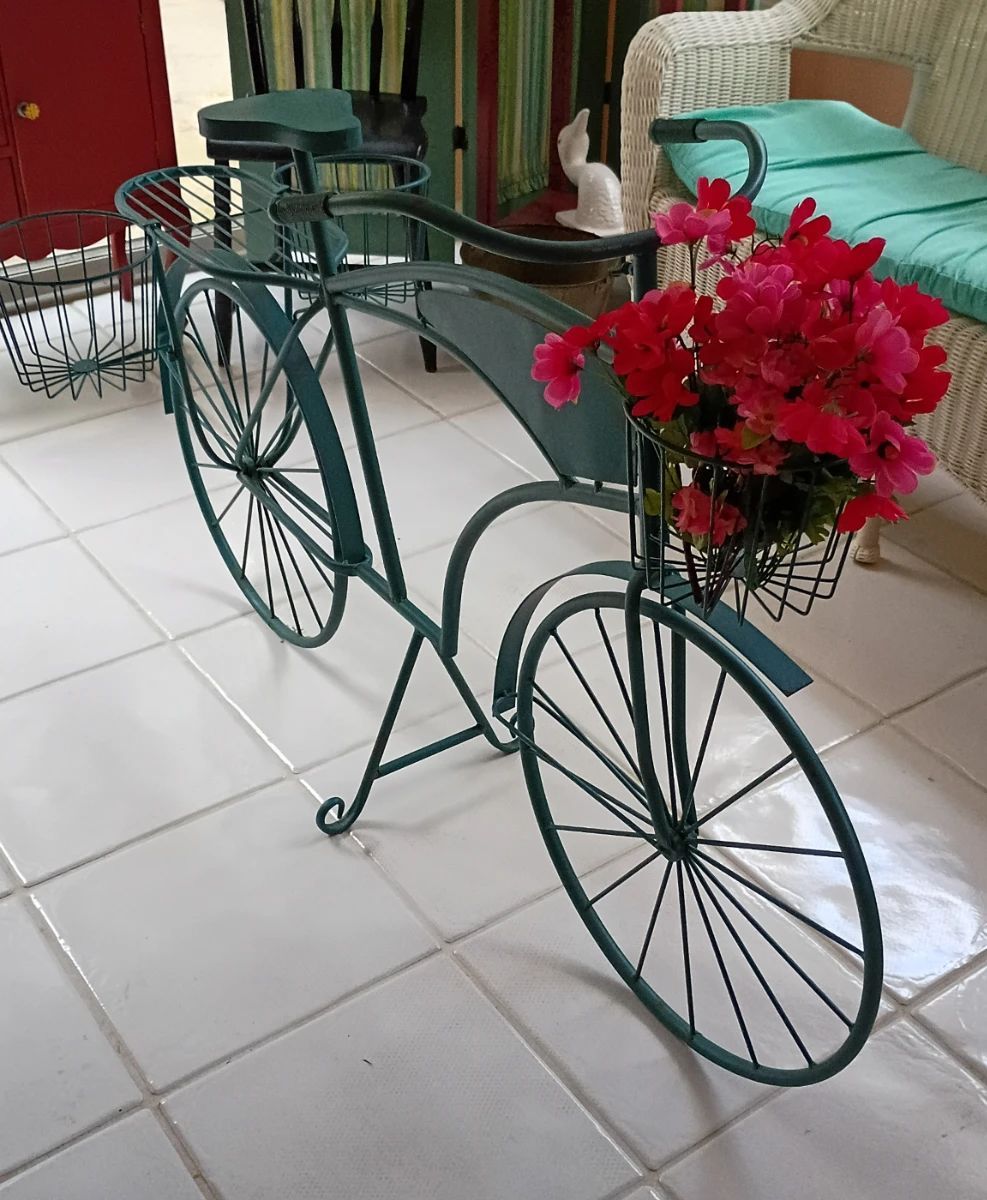 Items on offer in Mount Dora, FL — Primitives/Farmhouse Sale in Country Club of Mount Dora