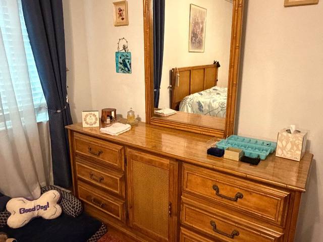 Items on offer in Lakeland, FL — BJ Brock Sandpiper Estate Sale