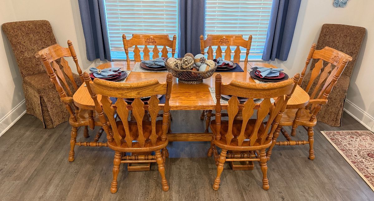 Items on offer in Spanish Fort, AL — STUNNING Spanish Fort Estate Sale